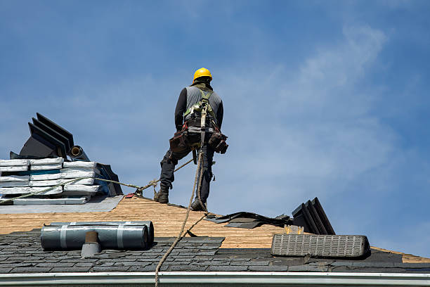 Professional Gutter Installation technician working in Spencer, SD